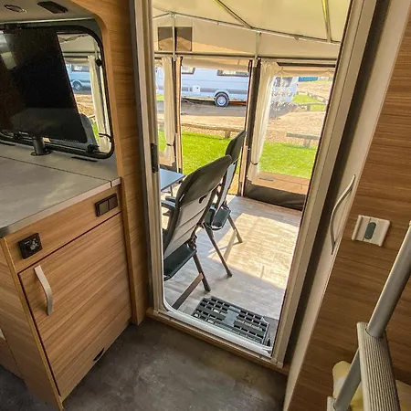 George Glamper Nordlicht Belau